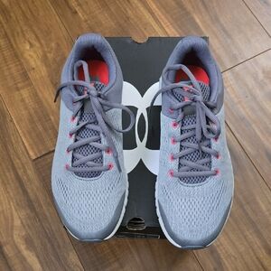 Under Armour Women's Gray and Red Sneakers